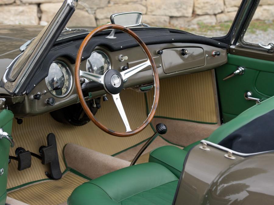  Lancia Aurelia GT Convertible 1956 года  (фото 2 из 19)